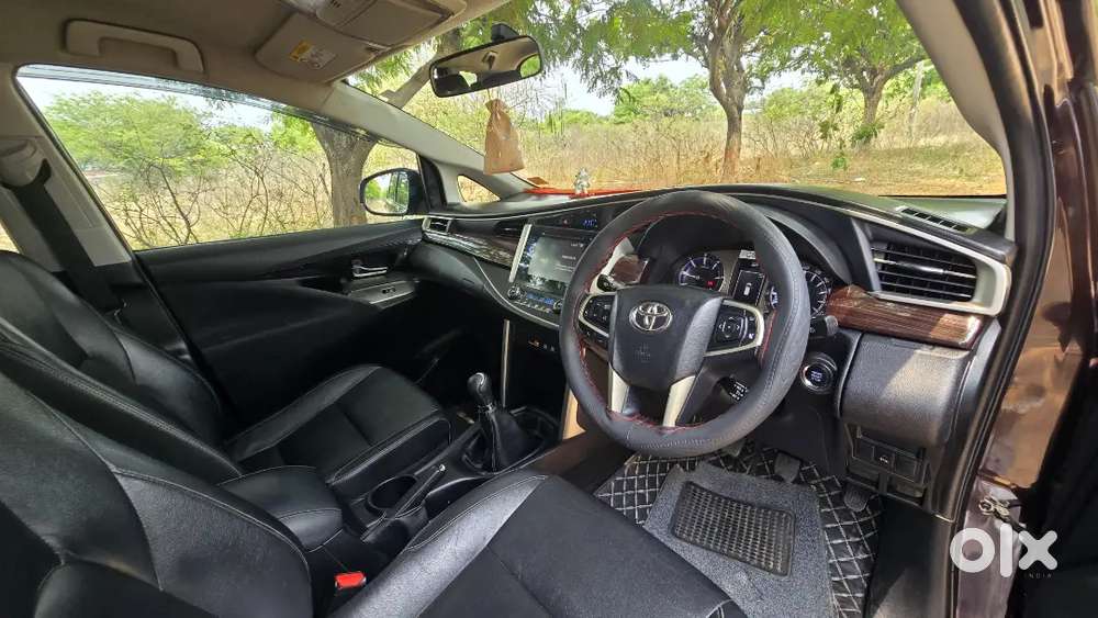 Toyota Innova Crysta 2018