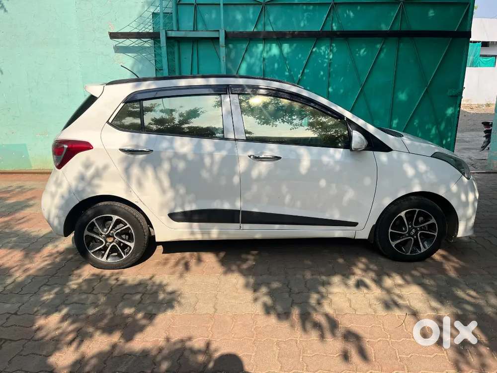 Hyundai Grand I10 2017 Diesel 106000 Km Driven