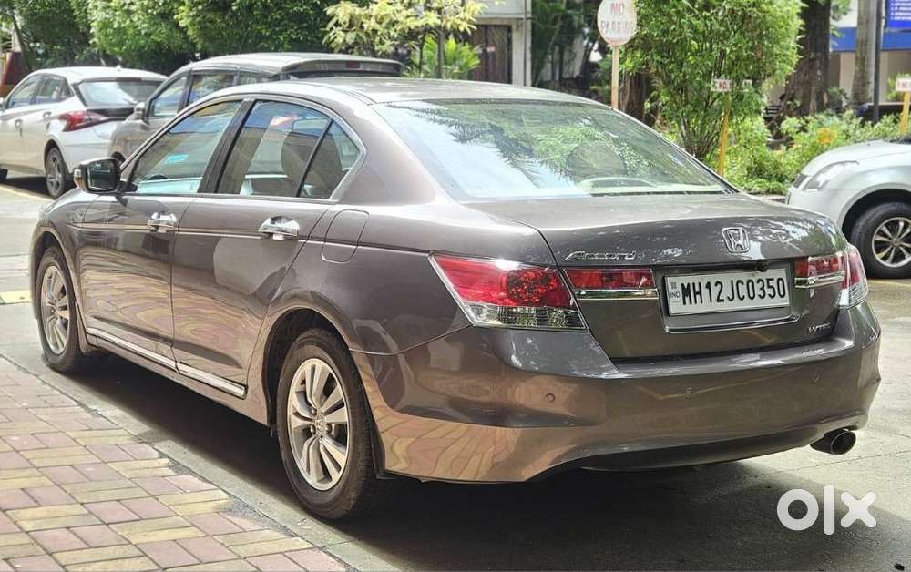 Honda Accord 2.4 Manual, 2012, Petrol