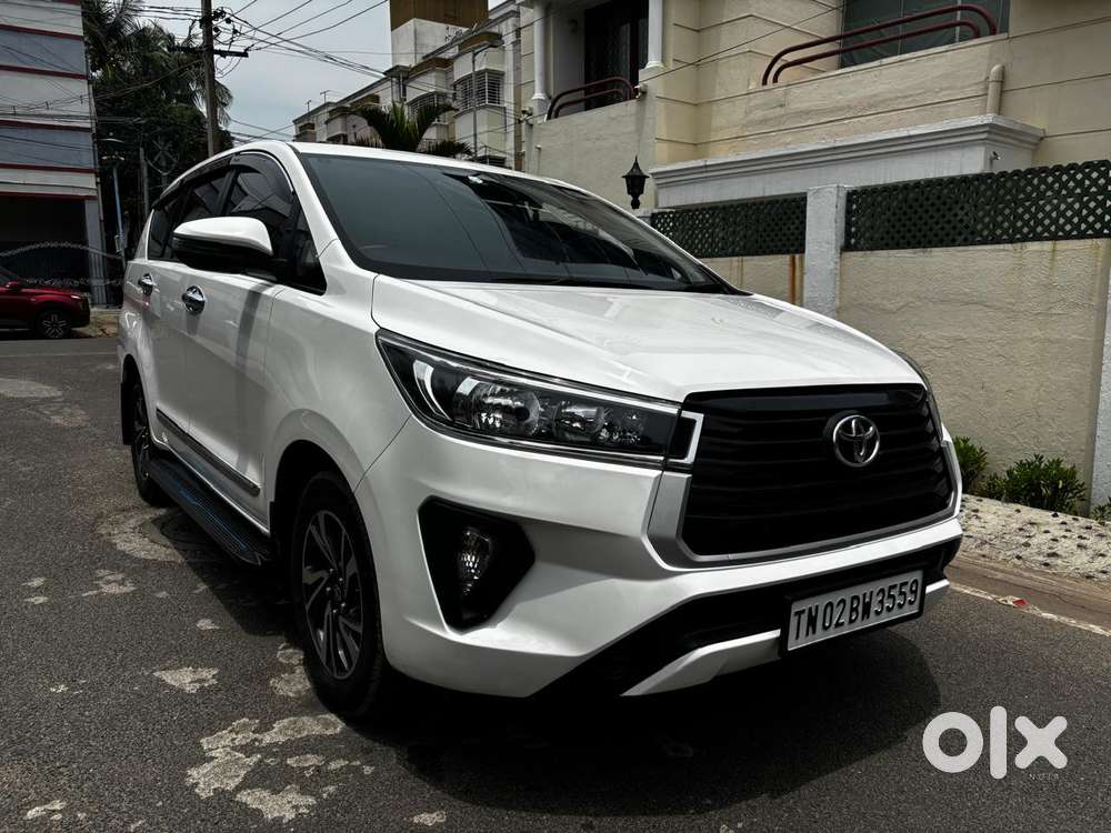 Toyota Innova Crysta 2.4 Gx Limited Edition 8 Str, 2022, Diesel