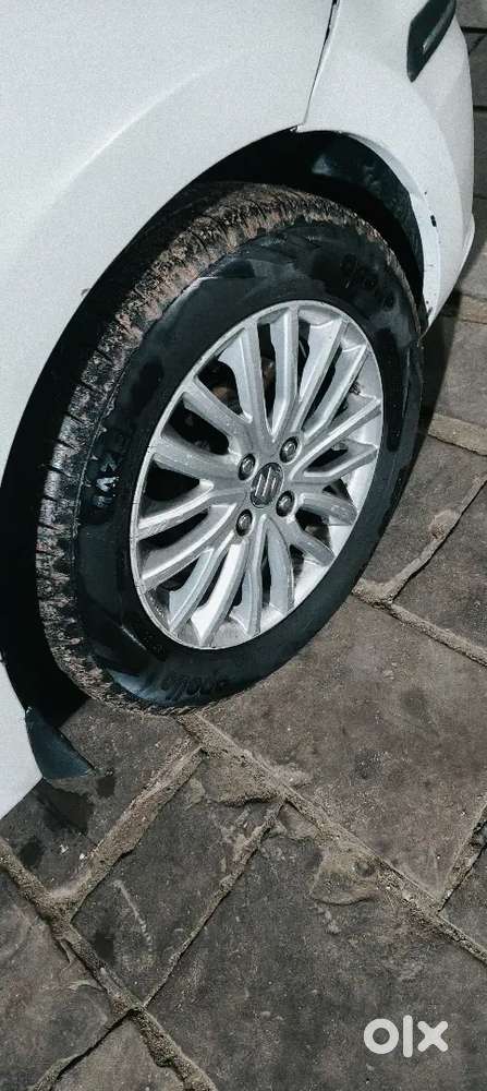 Maruti Suzuki Dzire 2017 Diesel Well Maintained