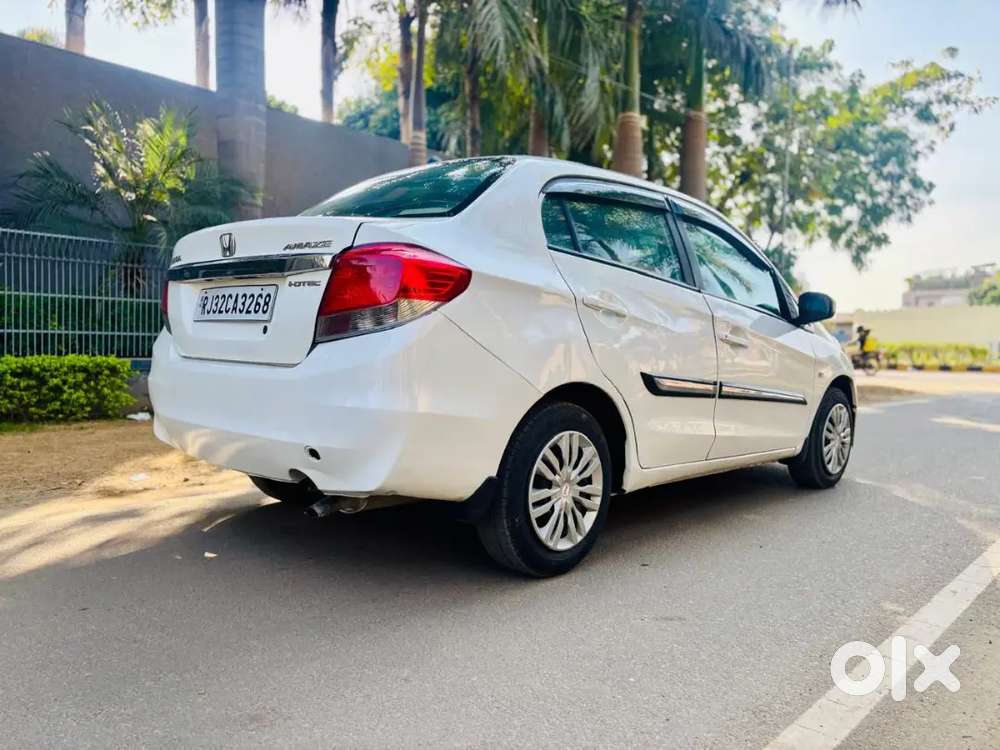 Family Gadi Top Condition