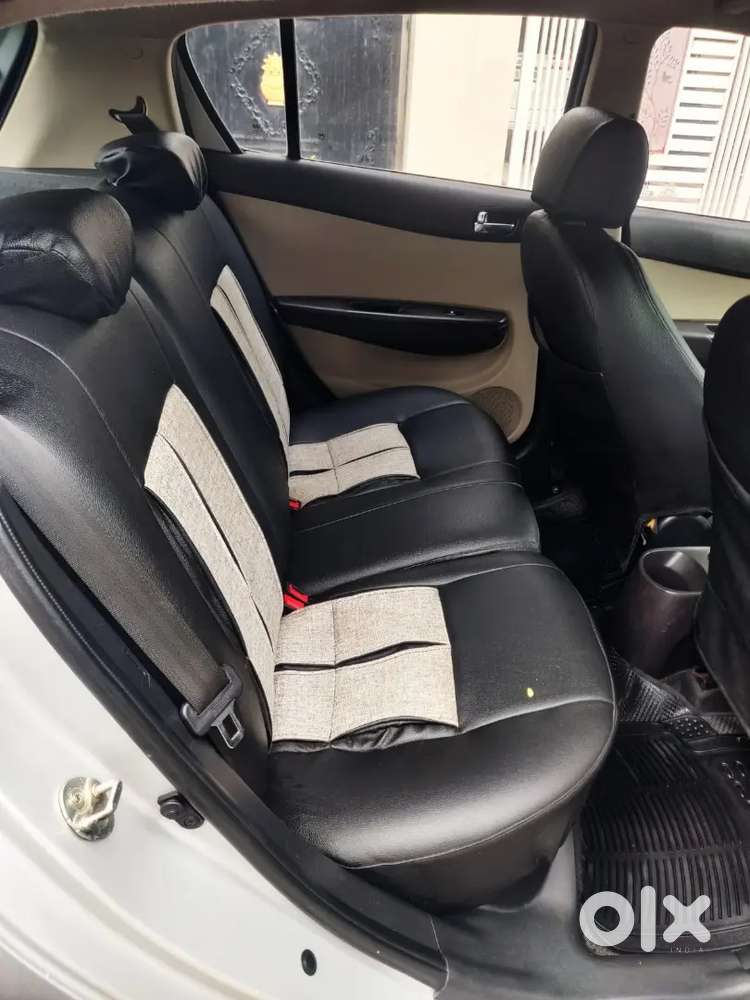 Hyundai I20 Petrol Manual 2013