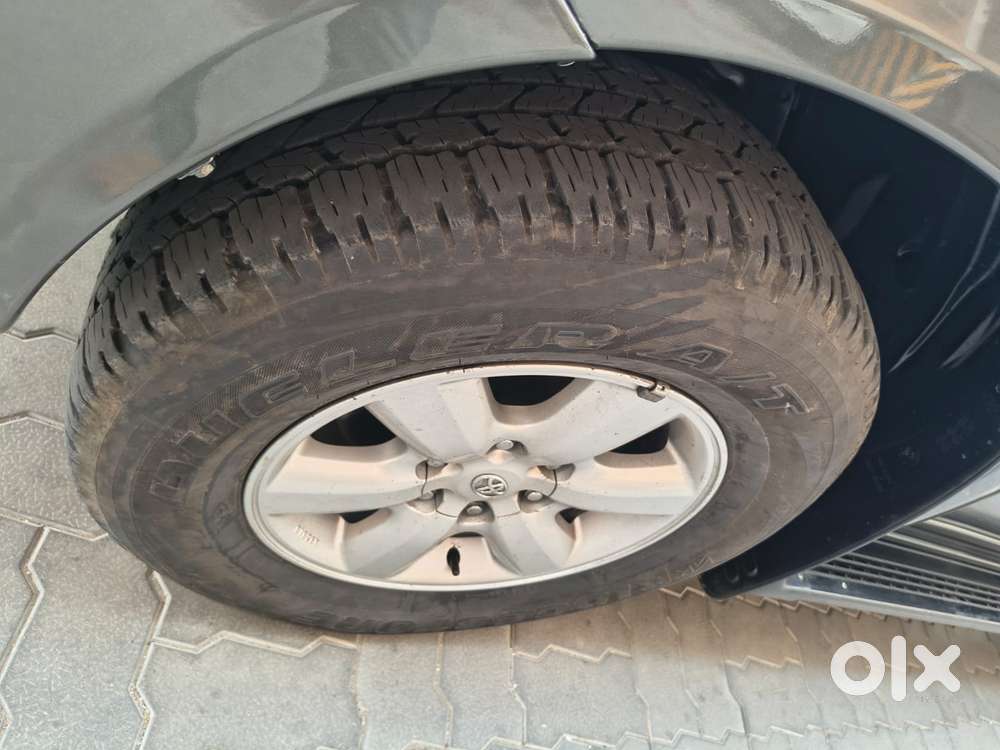 Toyota Fortuner 3.0 4x2 Mt, 2011, Diesel