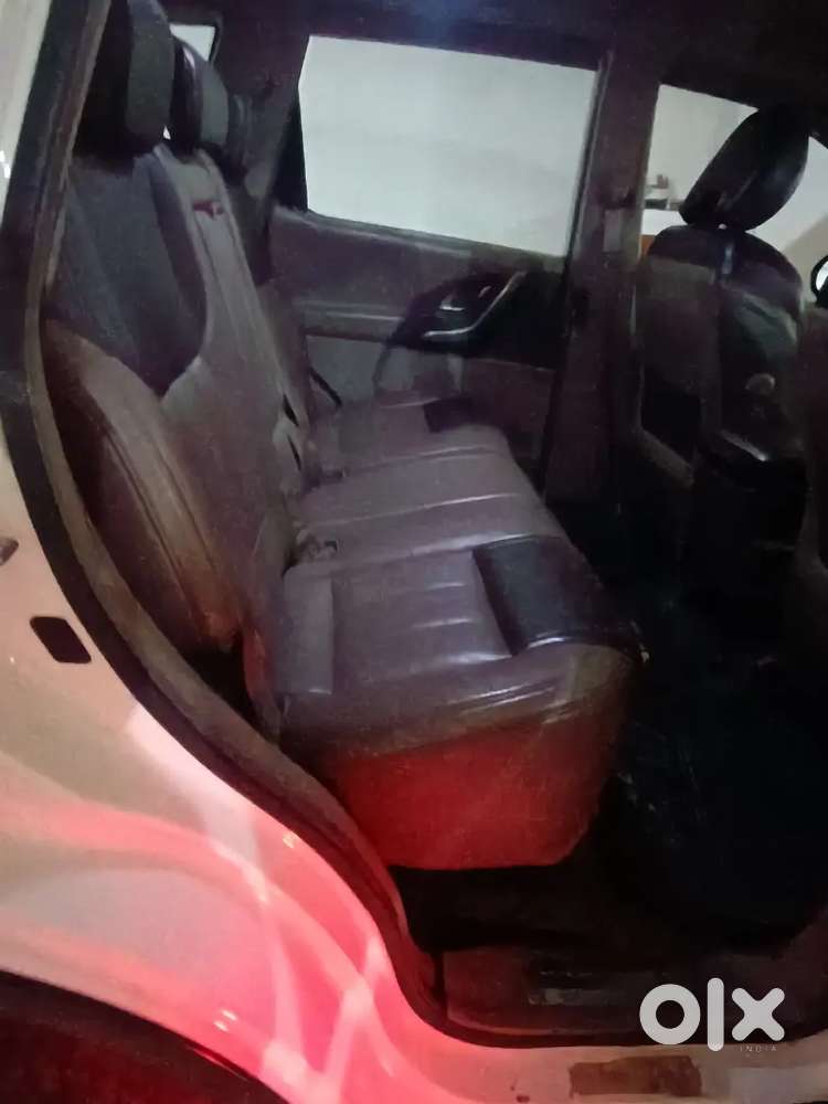 Mahindra Xuv500 2013 Diesel 108000 Km Drive
