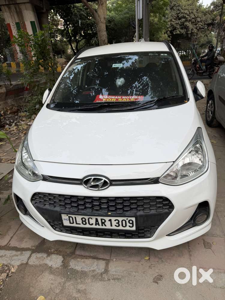 Hyundai Grand I10 At Sportz, 2017, Petrol