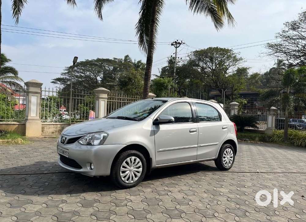 Toyota Etios Liva 2014-2016 V, 2016, Petrol