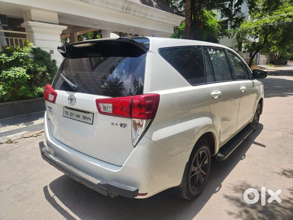 Toyota Innova Crysta 2.4 Gx Limited Edition At 7 Str, 2020, Diesel