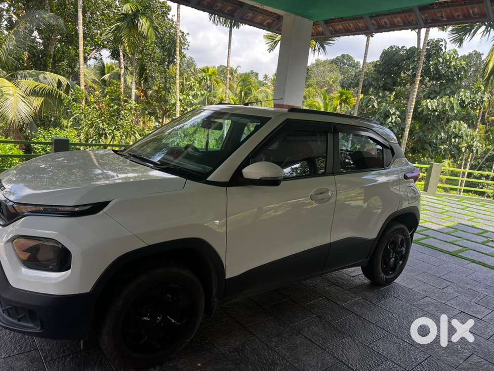Tata Punch 1.2 Petrol 2023