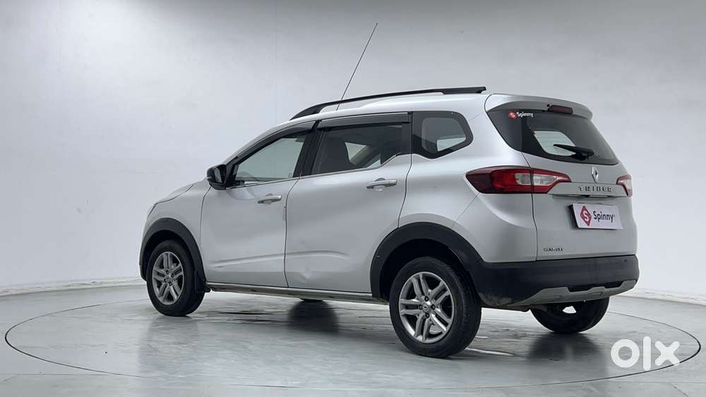 Renault Triber Rxz, 2022, Petrol