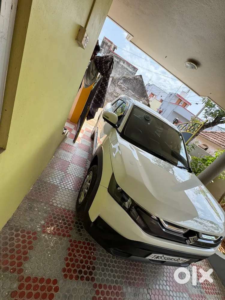 Maruti Suzuki Brezza 2023 Petrol Well Maintained