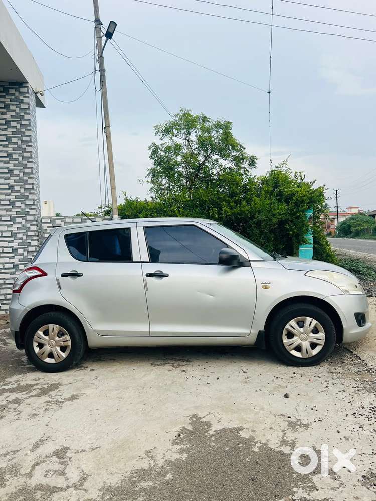Maruti Suzuki Swift Ldi, 2012, Diesel