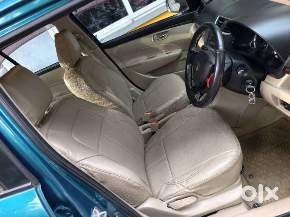 Maruti Suzuki Swift Dzire 1.2 Vxi Bsiv, 2013, Petrol