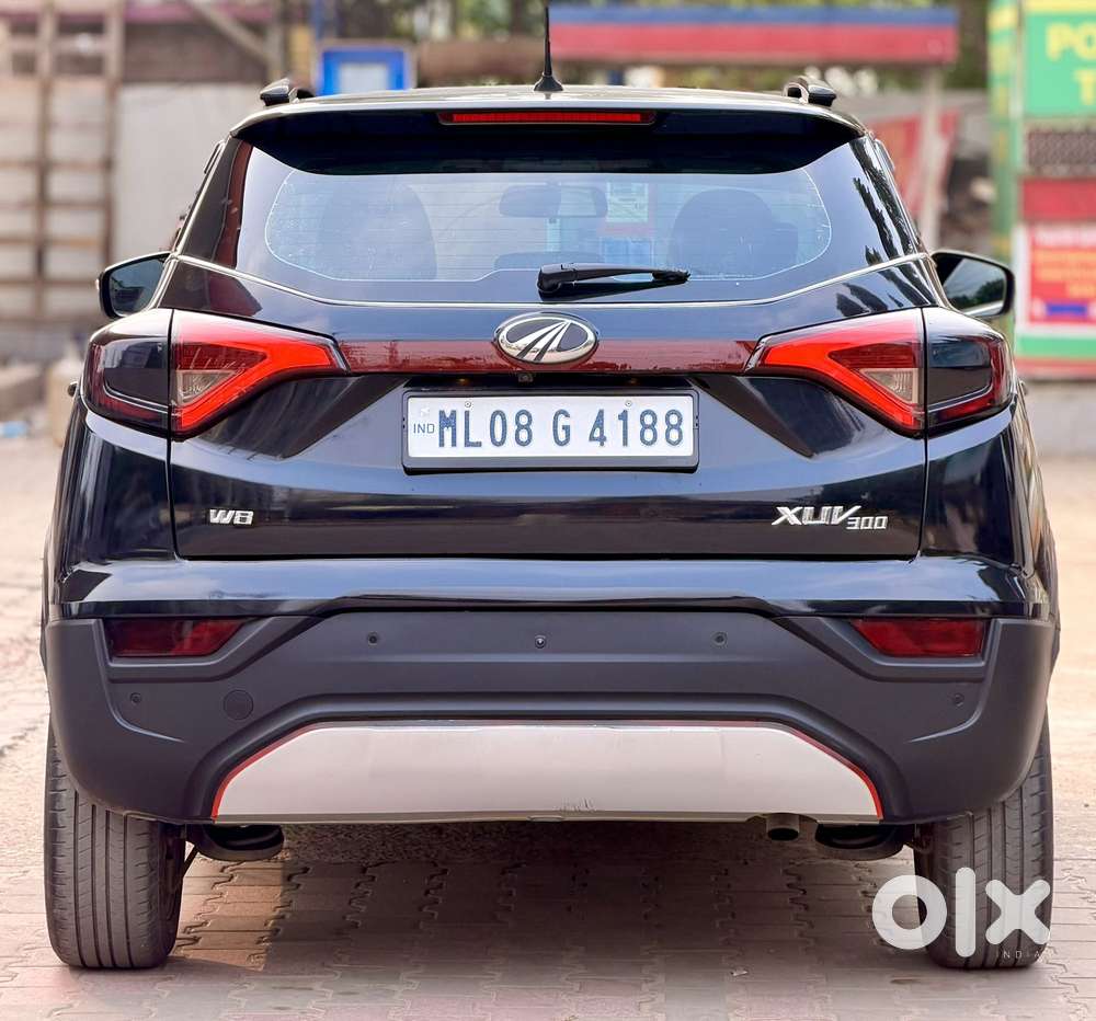 Mahindra Xuv300 W8, 2020, Petrol