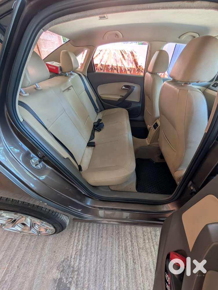 Volkswagen Vento 1.5l Tdi Highline Plus At Diesel, 2016, Diesel