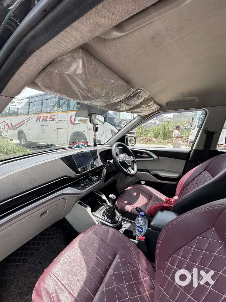 Kia Carens Diesel 7 Str Imt 2024