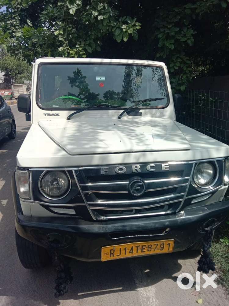 Force Motors Trax Cruiser 2020 Diesel