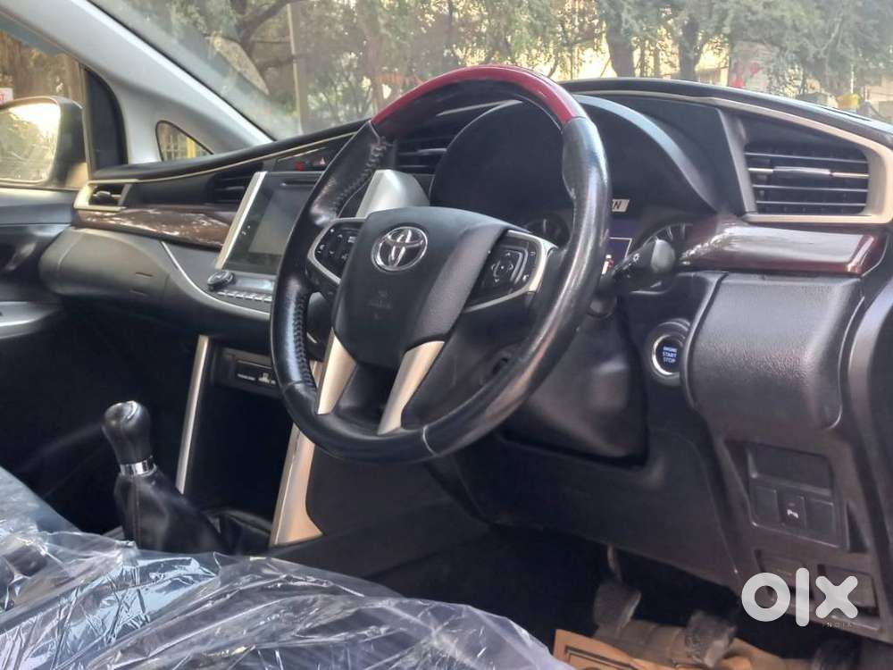 Toyota Innova Crysta 2.4 Vx Mt, 2019, Diesel