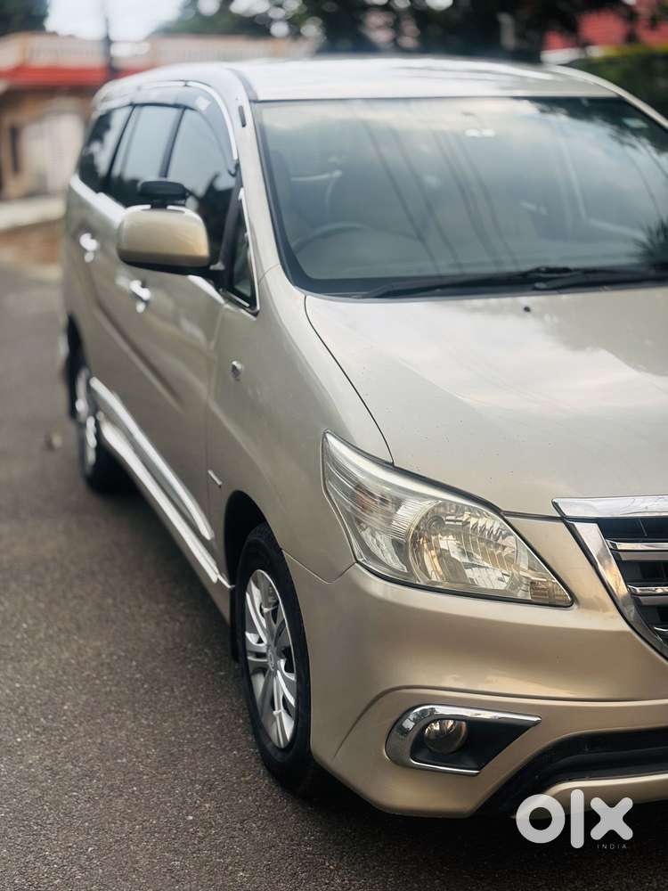 Toyota Innova 2.5 G (diesel) 7 Seater, 2015, Diesel