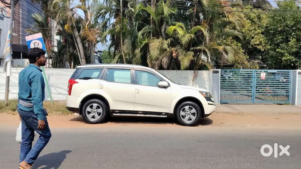 Kl 07. Mahindra Xuv500 2015 Diesel Well Maintained