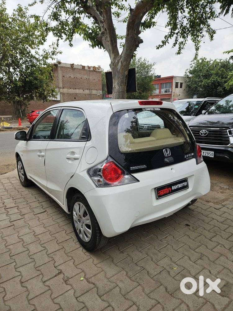 Honda Brio S Mt, 2011, Petrol