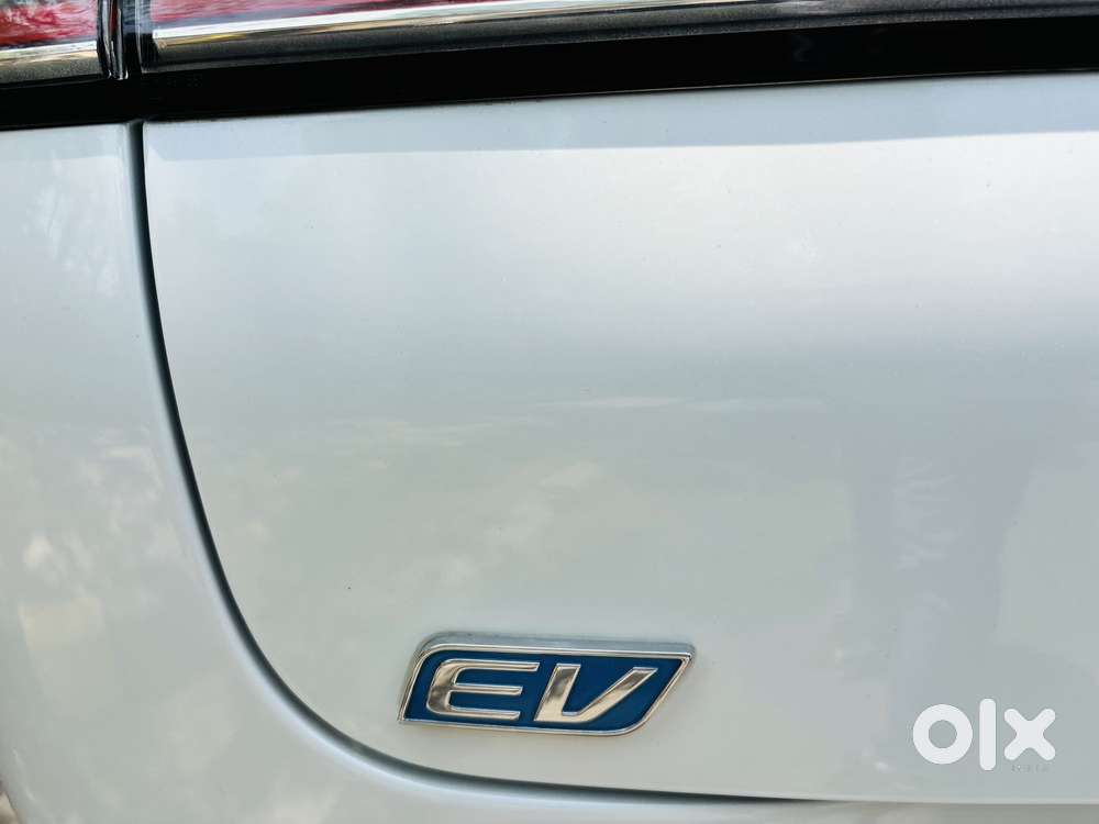 Mg Windsor Ev Essence, 2026, Electric
