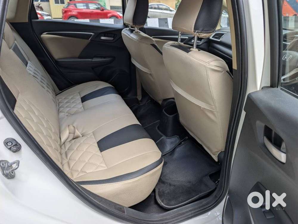 Honda Jazz V Cvt, 2015, Petrol