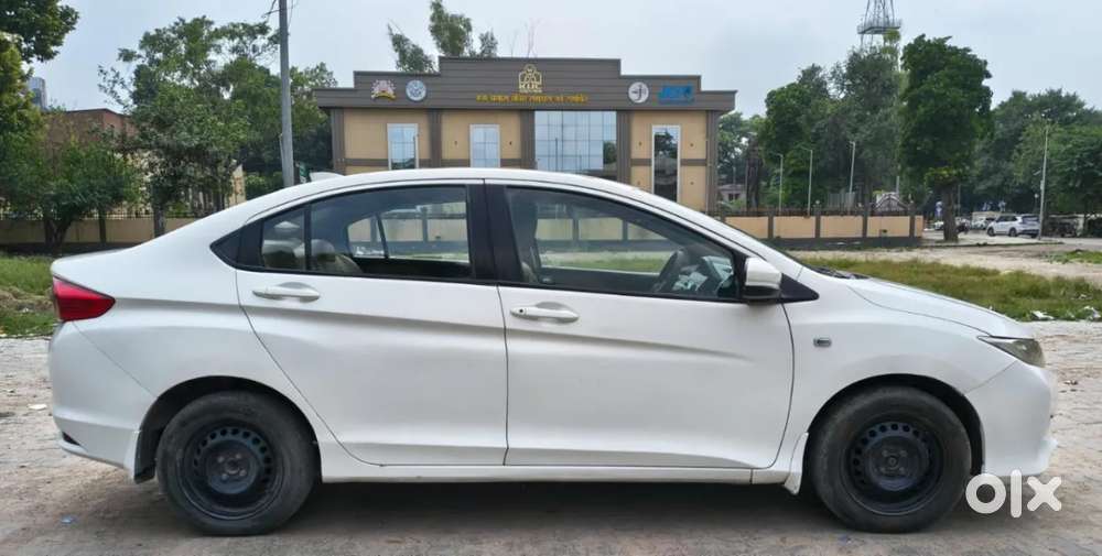 Honda City 1.5 V Mt, 2014, Petrol