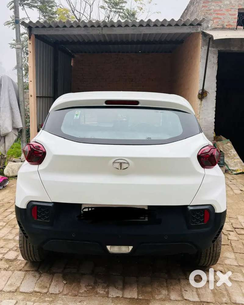 Tata Punch 2021 Petrol 42000 Km Driven