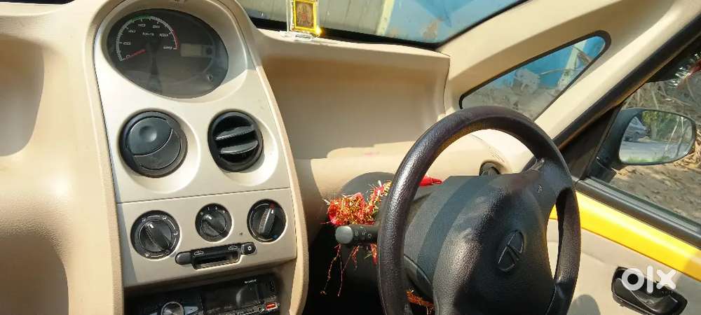 Tata Nano Xt 2012