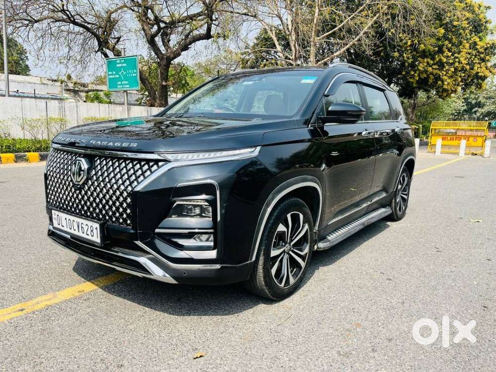Mg Hector Plus Savvy Pro 1.5 Turbo Petrol Cvt 7 Str Dual Tone, 2023,..