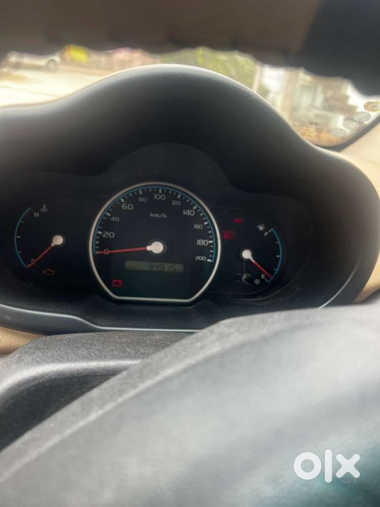 Hyundai I10 Era 2009 | Cng + Petrol | 84,000 Km | ₹1 Lakh