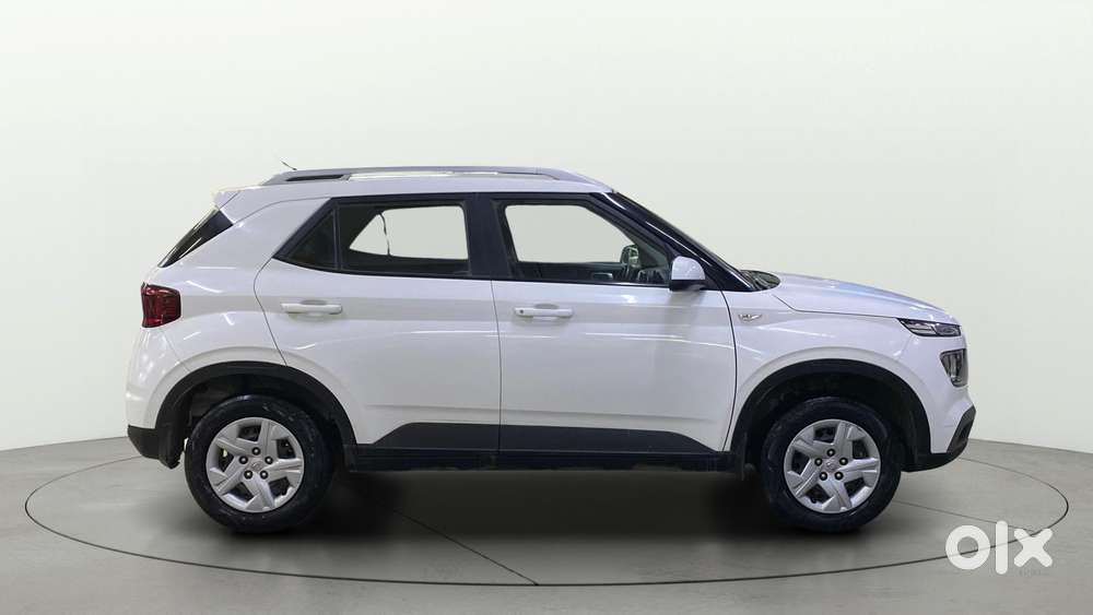 Hyundai Venue S, 2021, Petrol