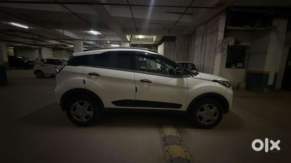 Ca’s Tata Nexon 2020 Petrol Well Maintained