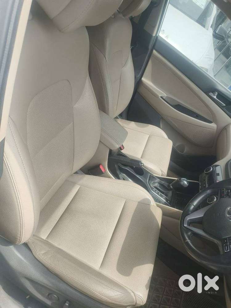 Hyundai Tucson 2.0 Dual Vtvt 2wd At Gl Opt, 2017, Petrol