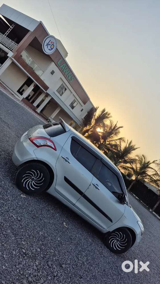 Maruti Suzuki Swift 2016 Petrol 91000 Km Driven