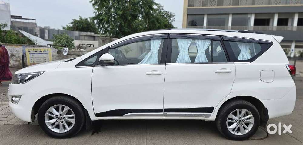 Toyota Innova Crysta 2.4 G Mt, 2018, Diesel