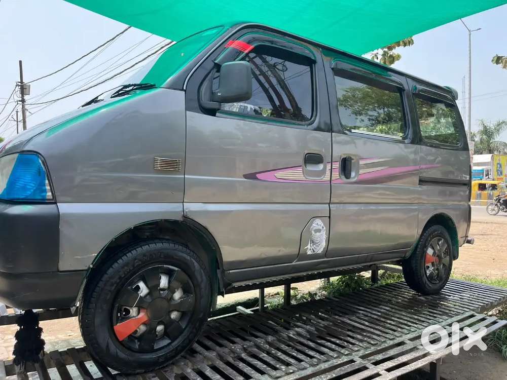 Maruti Suzuki Eeco Smiles 2016