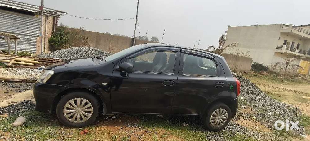 Toyota Etios Liva 2012