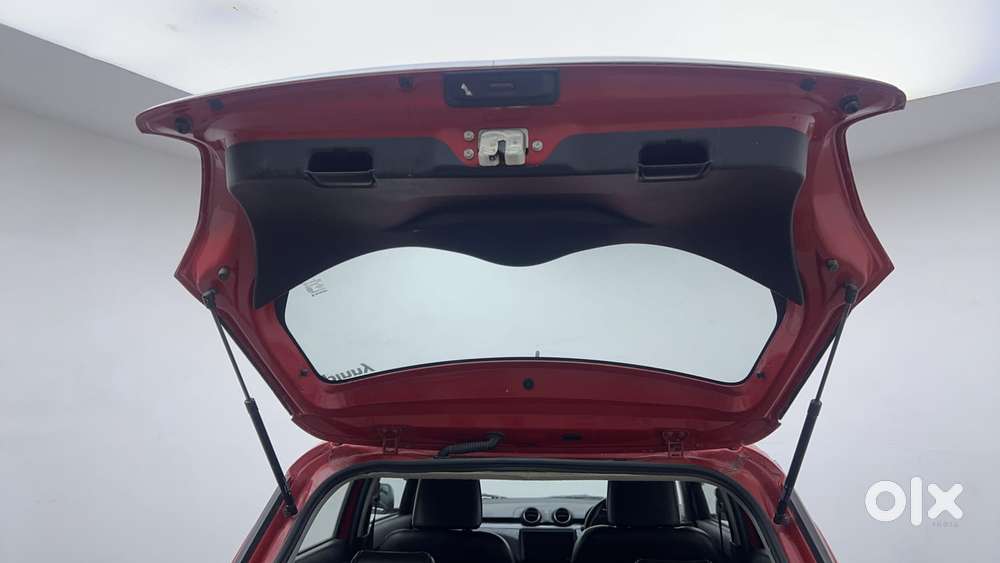 Maruti Suzuki Swift Vvt Vxi, 2022, Petrol