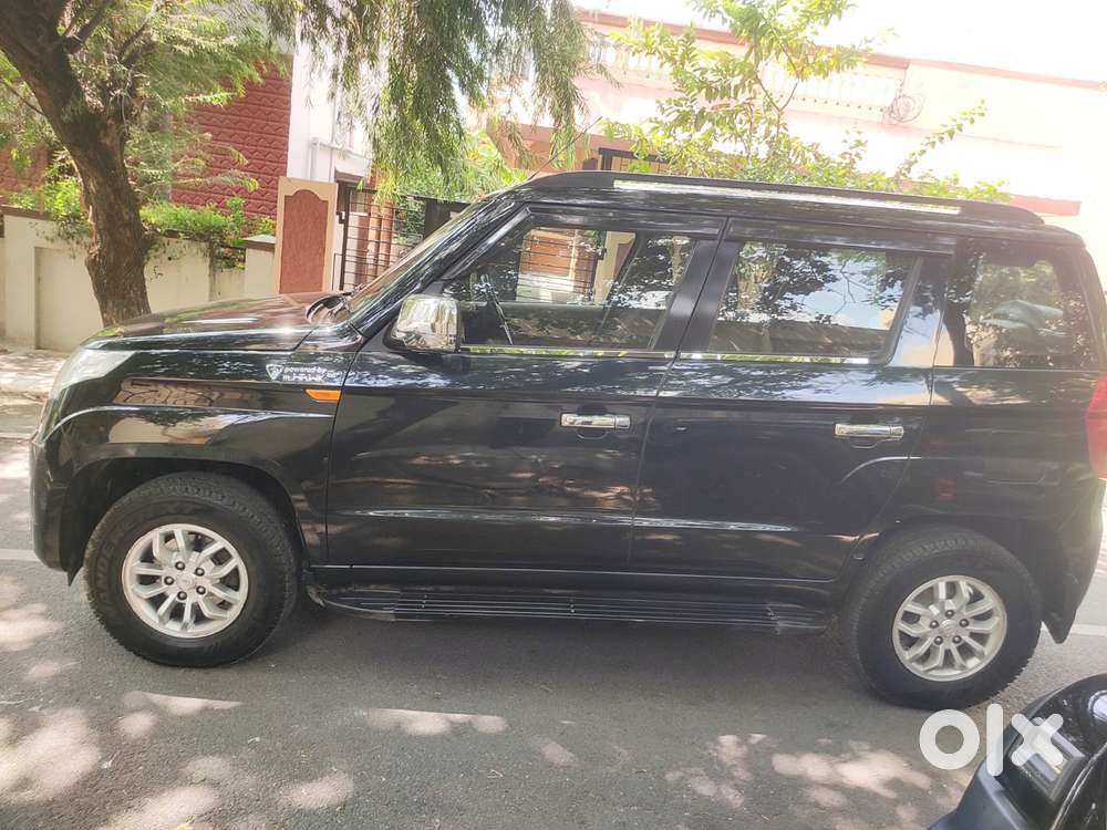 Mahindra Tuv 300 T8, 2015, Diesel