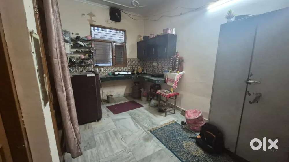 2 bhk with bathroom
