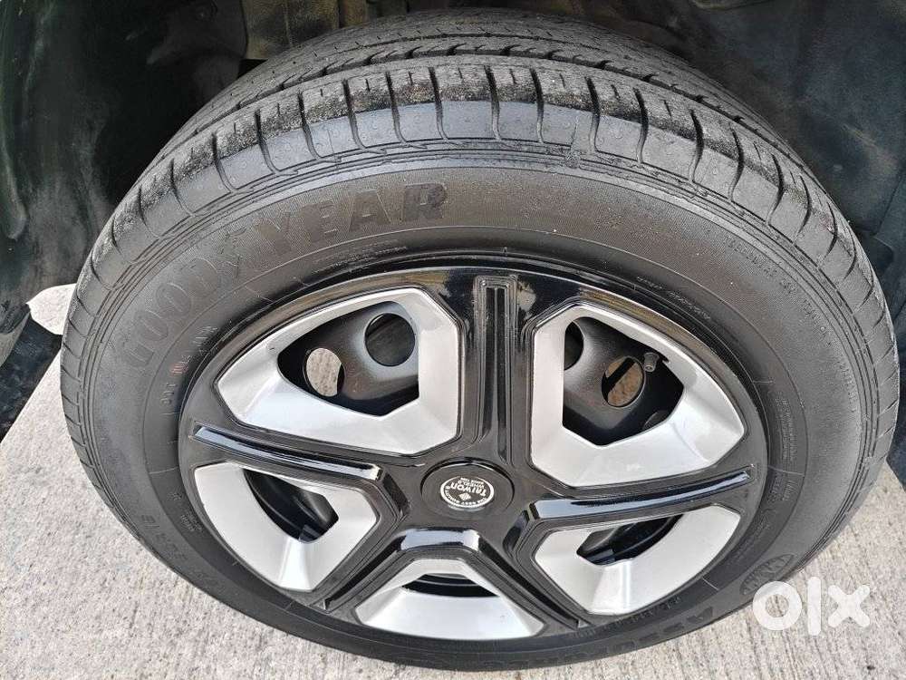 Tata Nexon 1.2 Revotron Xm (s), 2019, Petrol