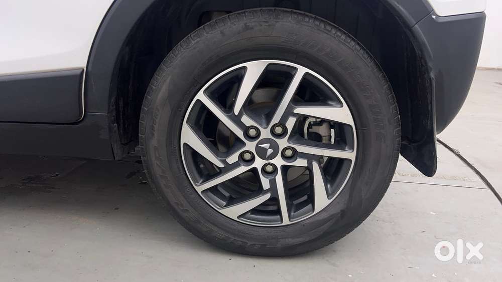 Mahindra Xuv300 W8 Option Diesel, 2024, Diesel