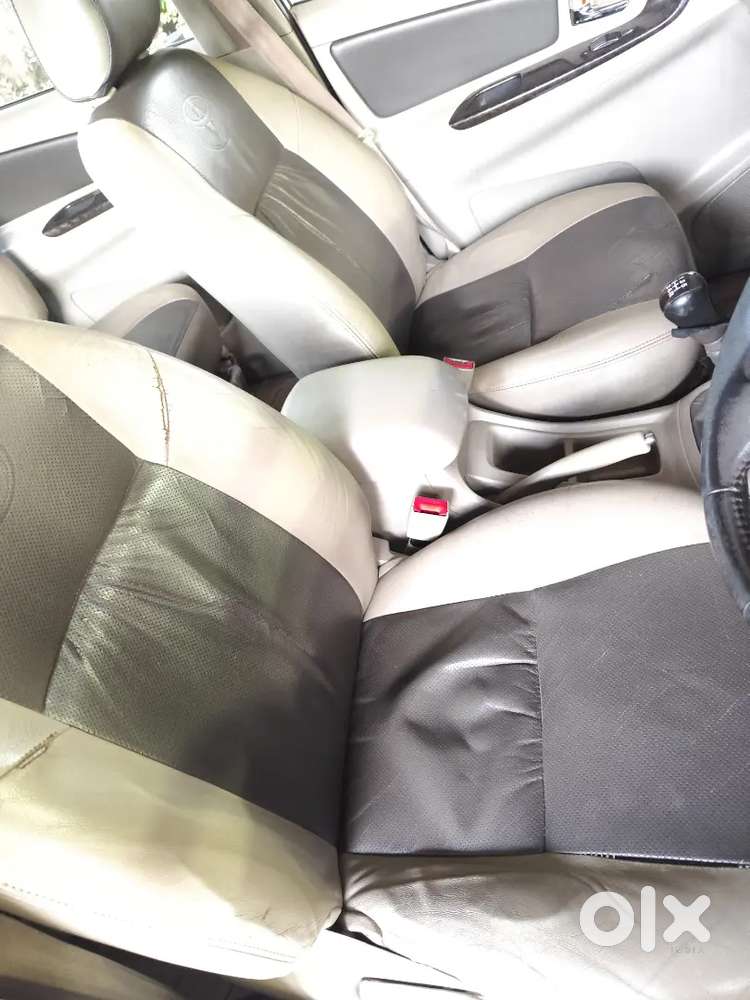 Original Kerala Toyota Innova 2.5 Zx 2014 Single Owner Urgent Sale