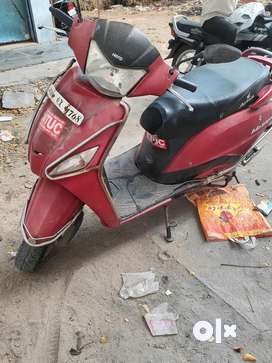 Olx best sale scooty bike