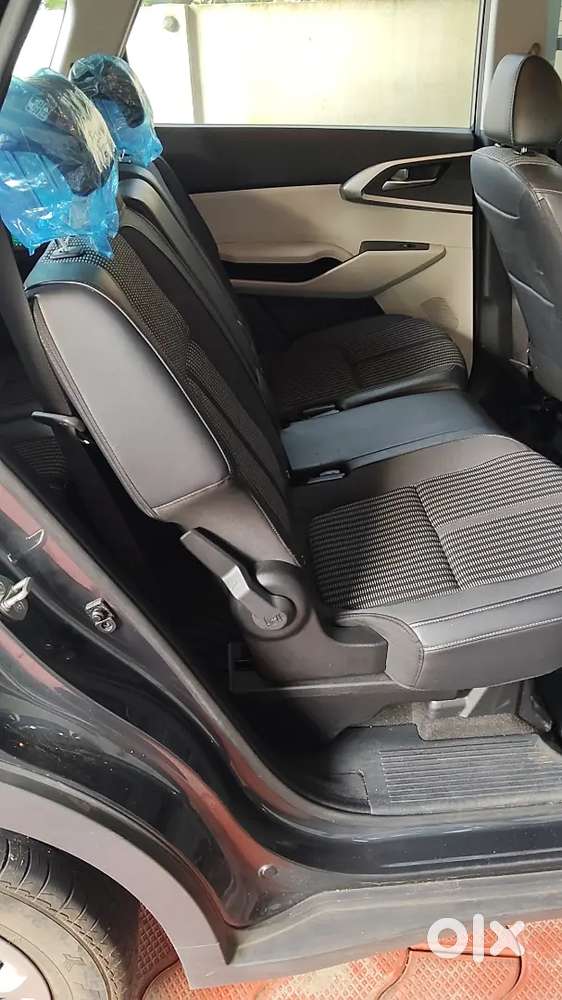 Kia Carens 1.4 Prestige 2023