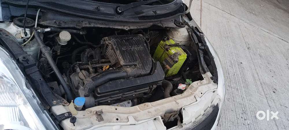Swift Vxi 2013-2014 Petrol, 2nd Owner