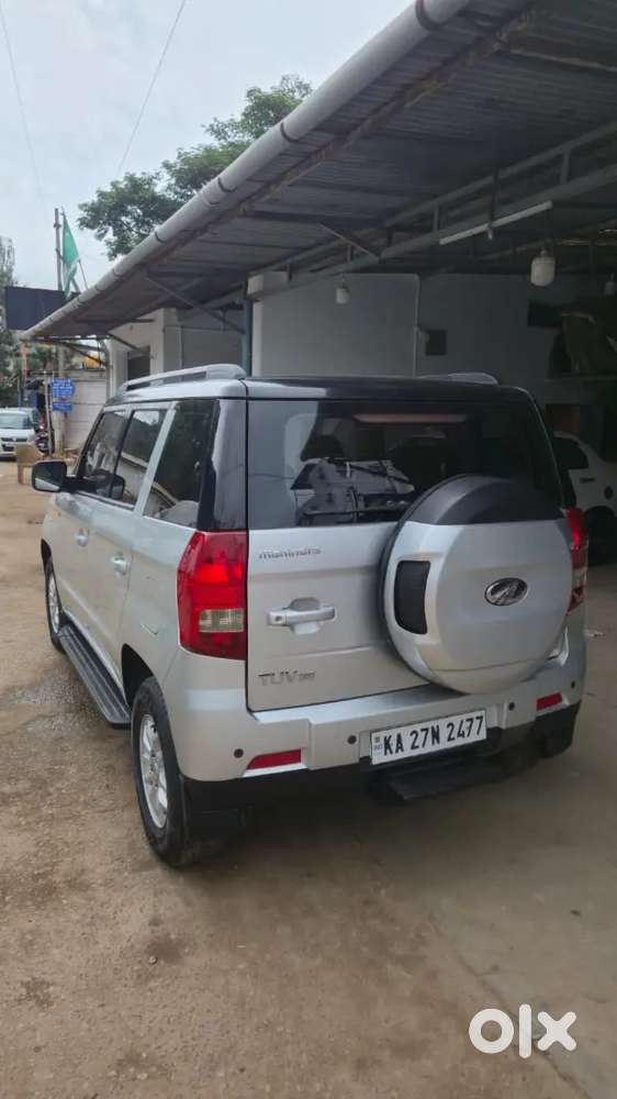 2nd Owner Mahindra Tuv300 2017 Diesel