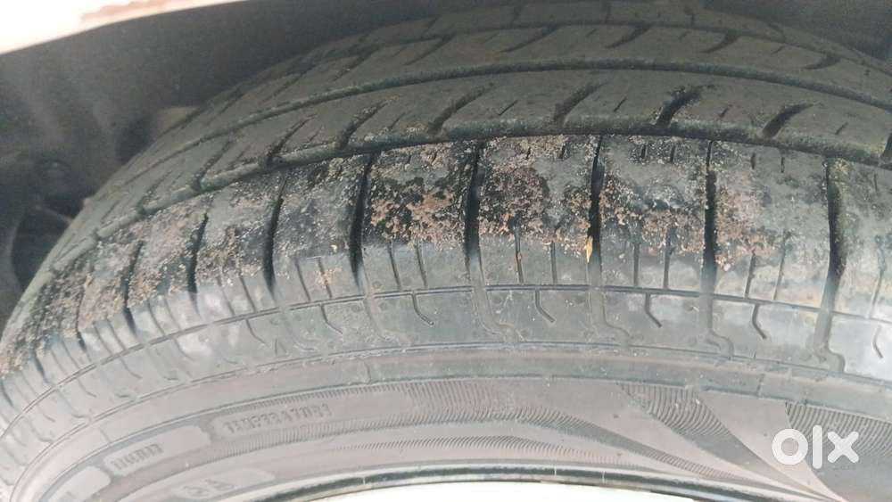 Maruti Suzuki Swift Dzire Lxi Optional-o, 2017, Cng & Hybrids